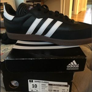 Adidas - Samba Classic size 10M